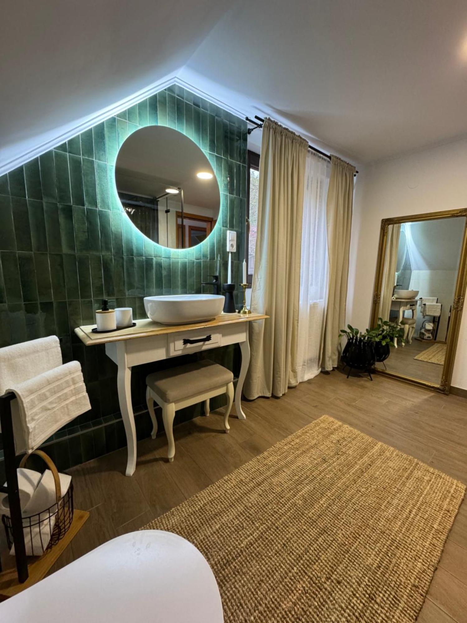 Emerald Chalet Прайд Екстер'єр фото